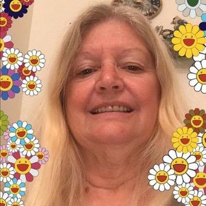 Meet your Posher, Vicky